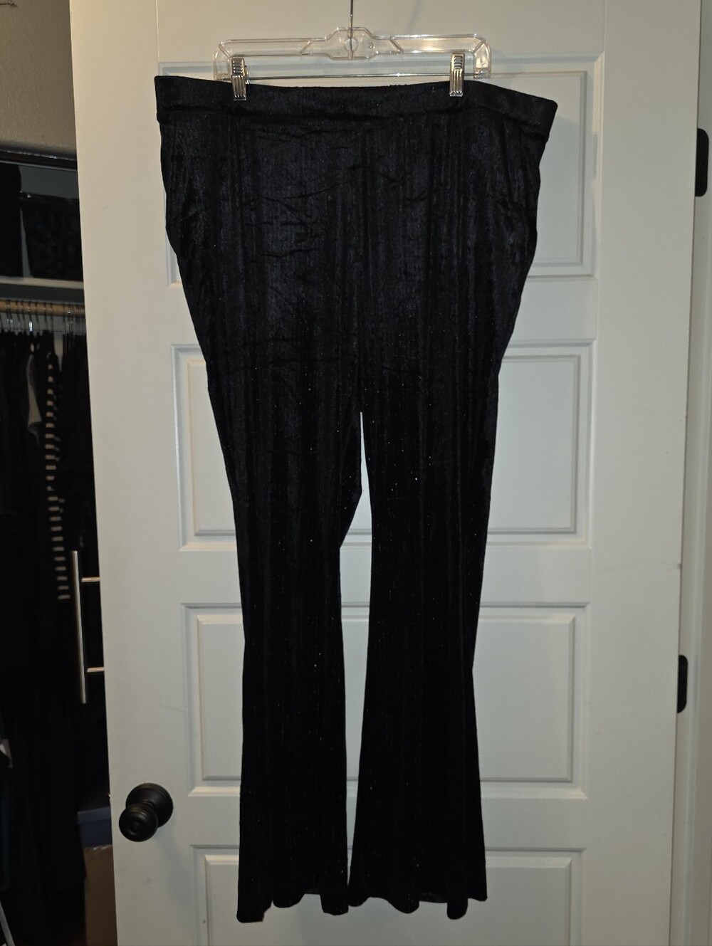 Ava & Viv Black Velvet Flared Pull-On Pants Size 1X